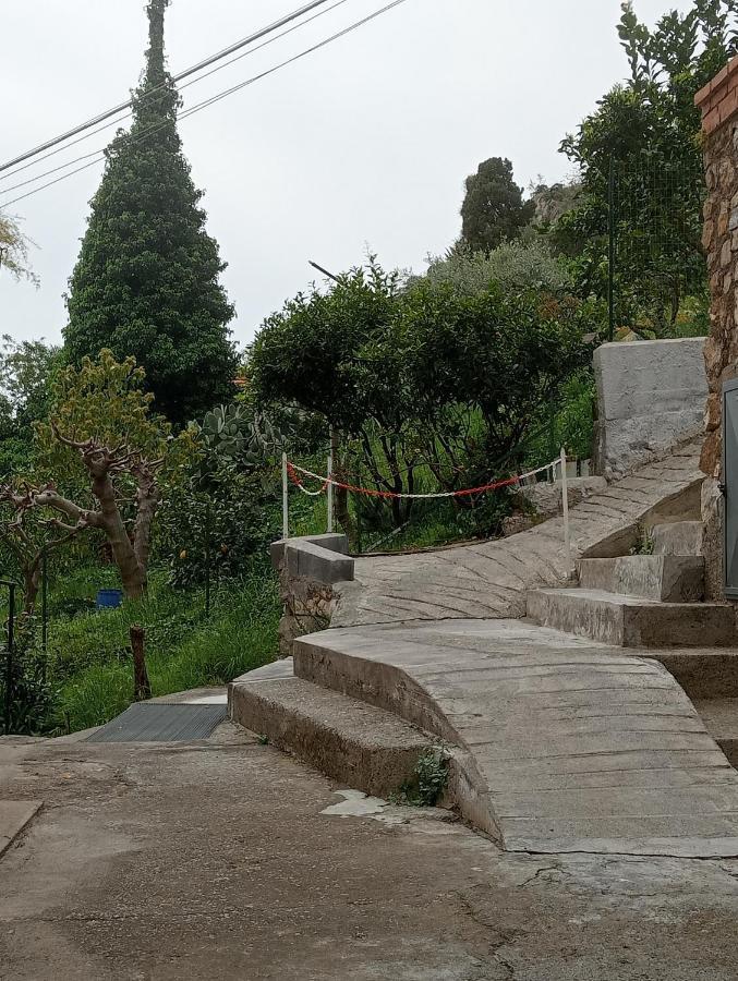 Feriehus Johnny And Mary's House Breathtaking View Taormina